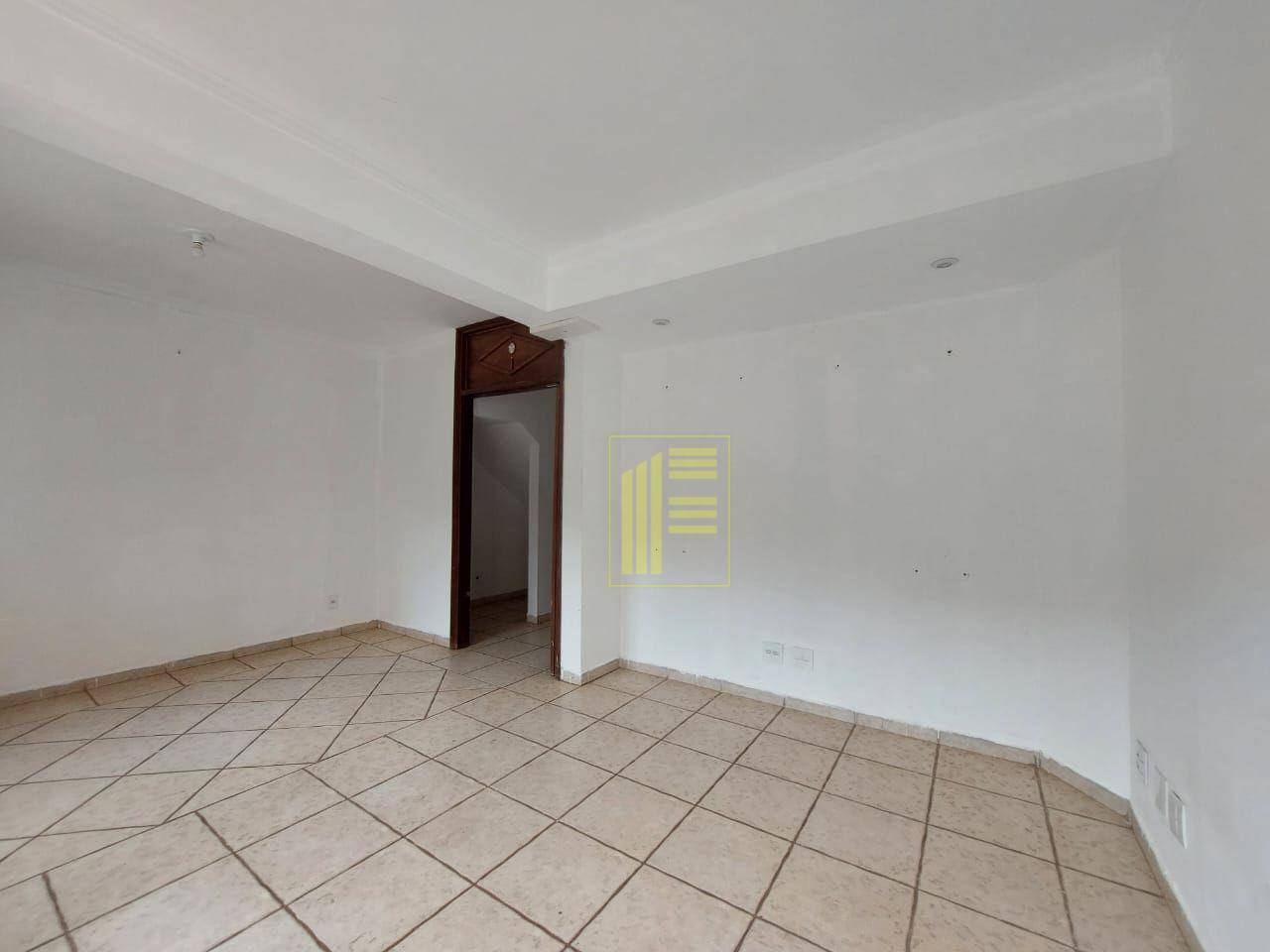 Casa de Condomínio para alugar com 3 quartos, 145m² - Foto 5