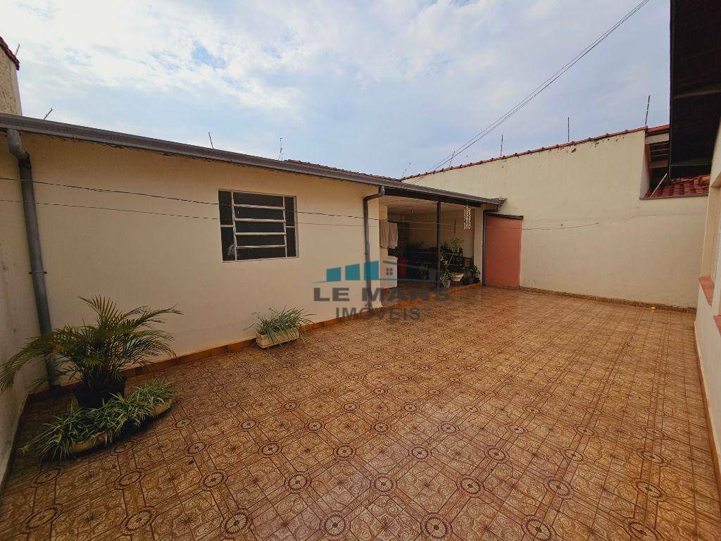 Casa à venda com 3 quartos, 151m² - Foto 25