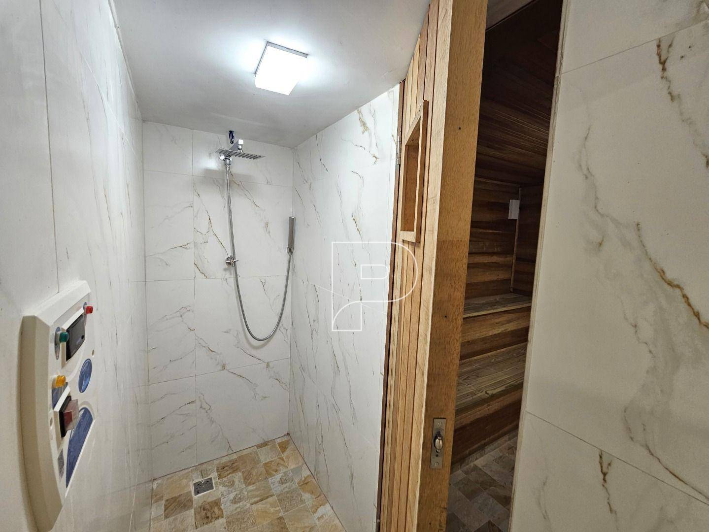 Casa de Condomínio à venda com 4 quartos, 450m² - Foto 56