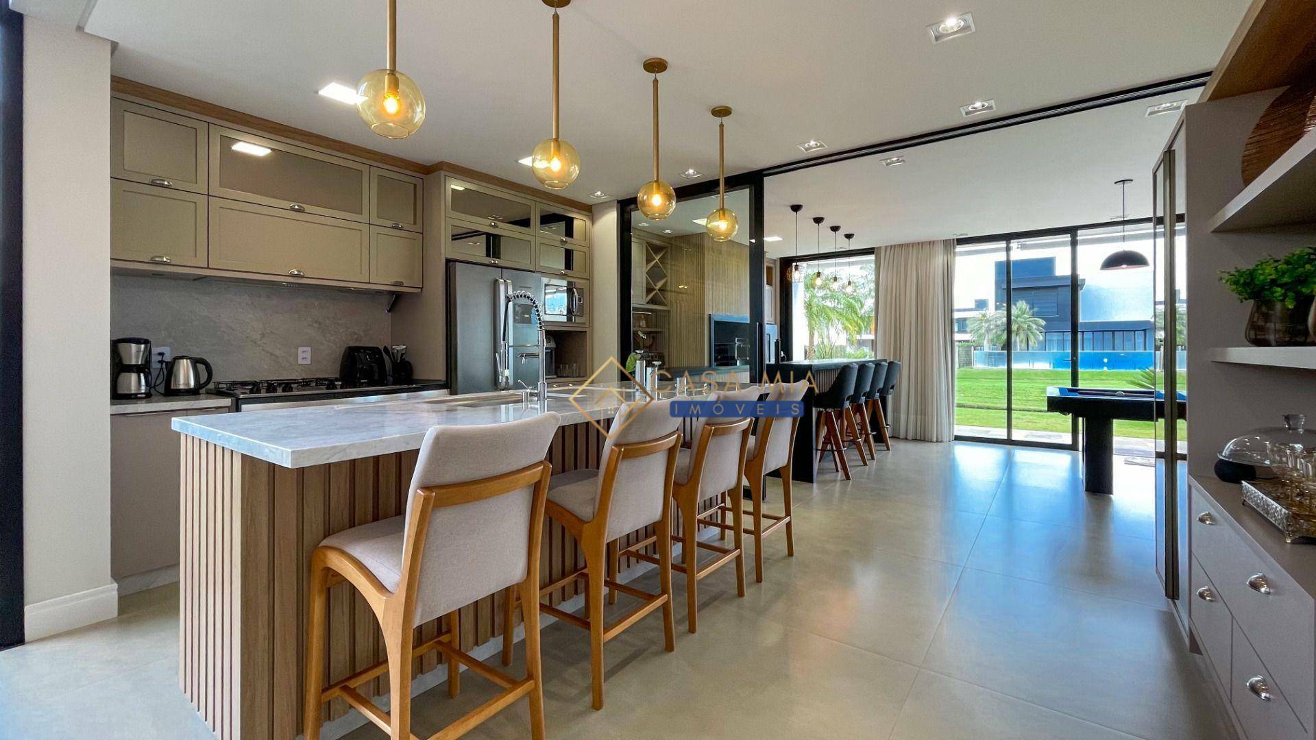 Casa de Condomínio à venda com 4 quartos, 370m² - Foto 11