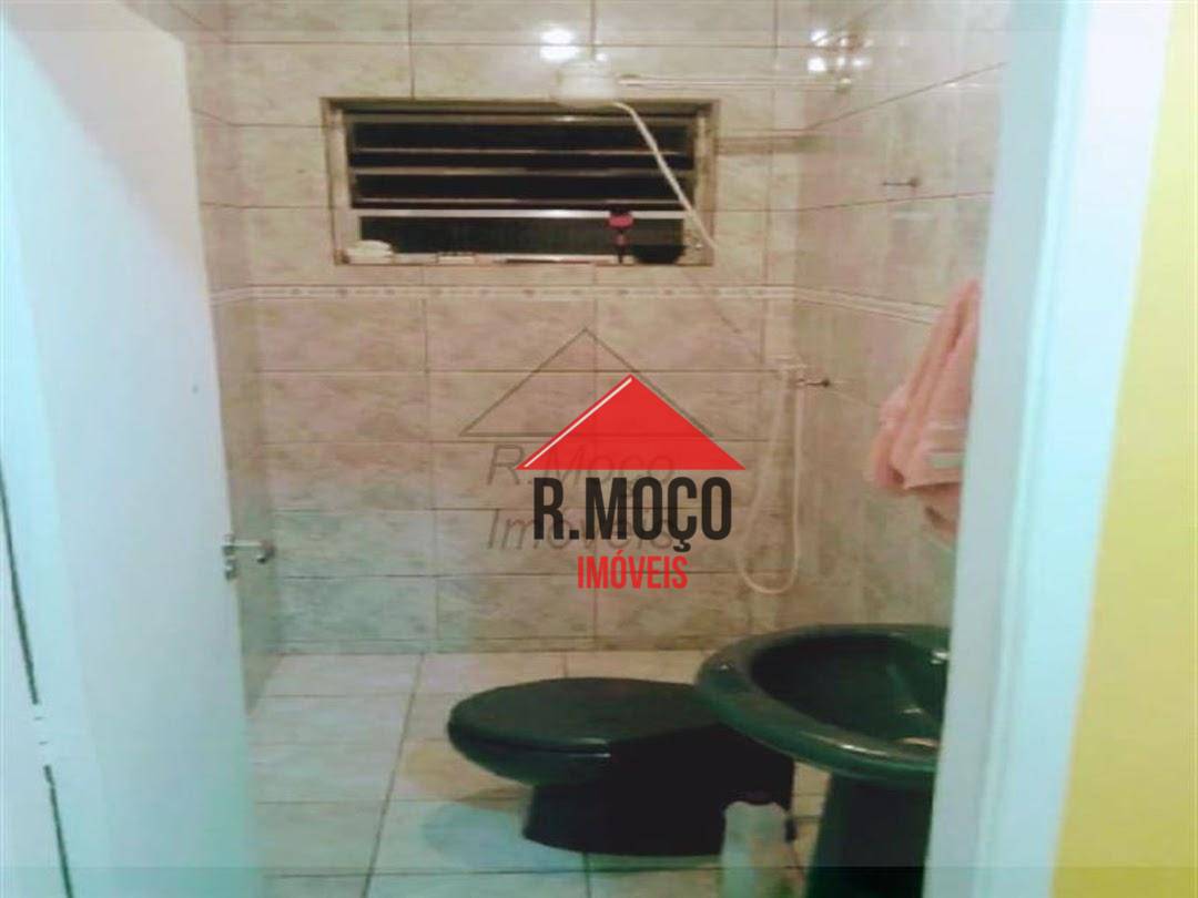 Sobrado à venda com 2 quartos, 140m² - Foto 14