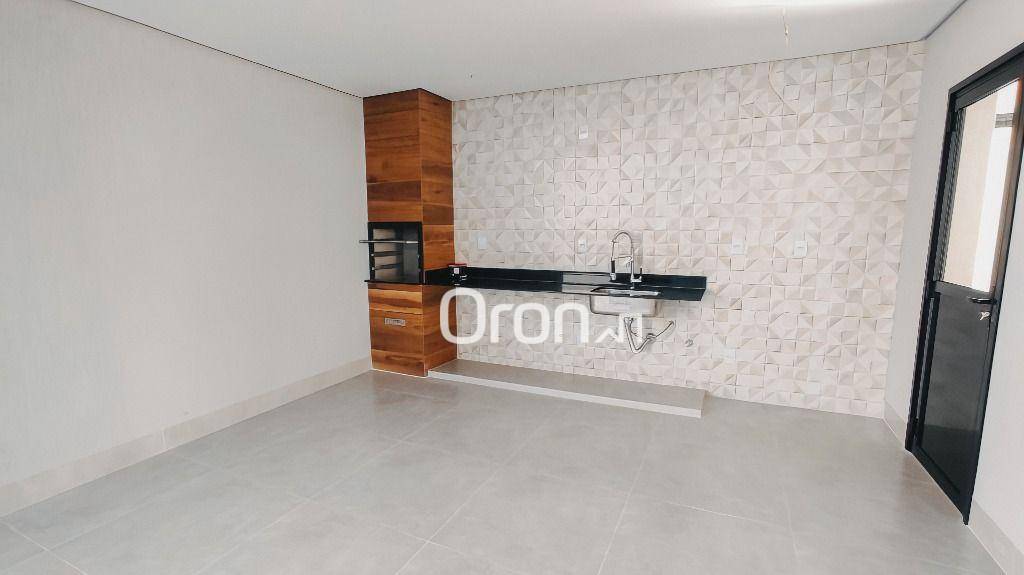 Sobrado à venda com 4 quartos, 235m² - Foto 3