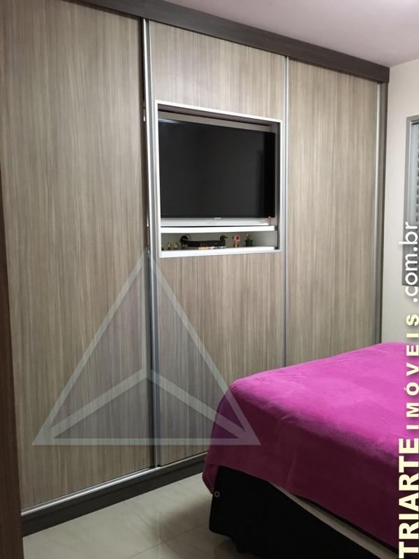 Apartamento à venda com 2 quartos, 65m² - Foto 12