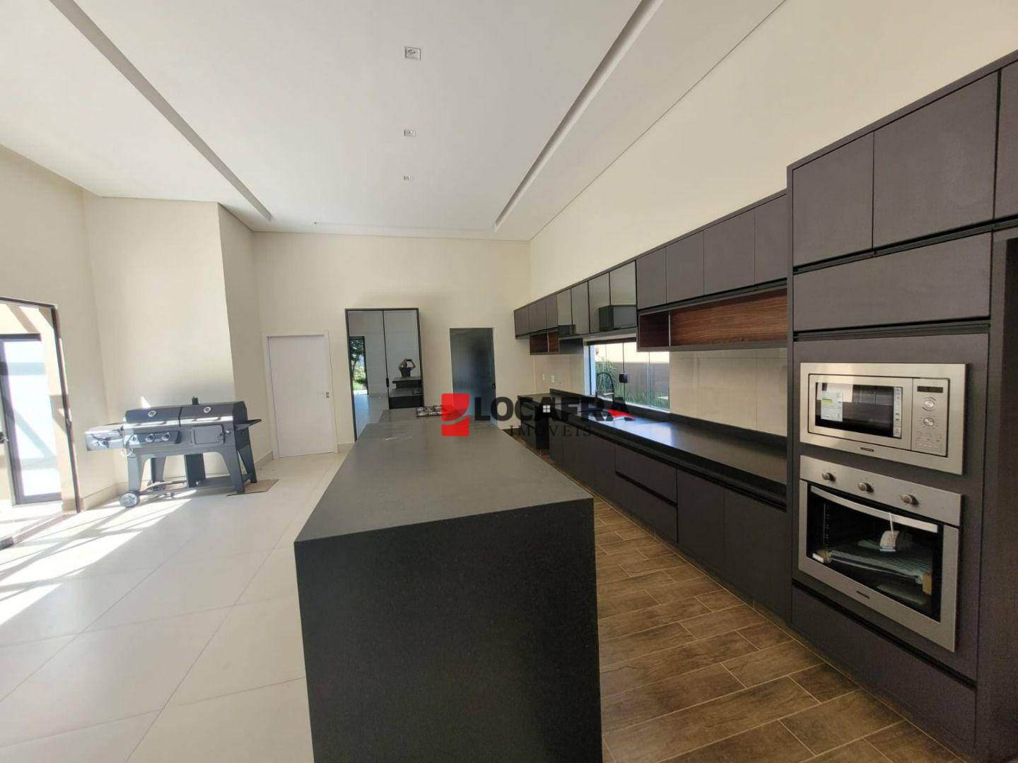 Casa de Condomínio à venda com 4 quartos, 378m² - Foto 5