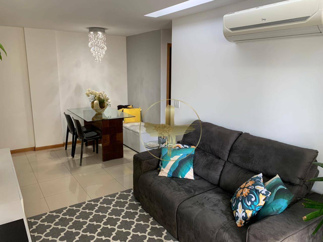 Apartamento à venda com 2 quartos, 70m² - Foto 3