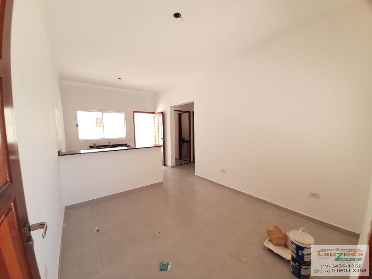 Casa à venda com 2 quartos, 140m² - Foto 1