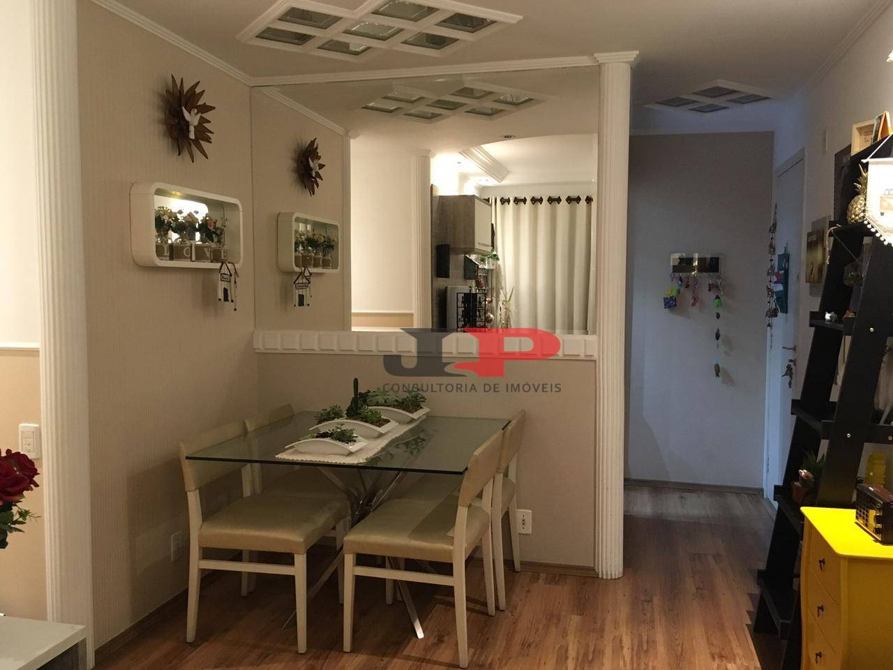 Apartamento à venda com 2 quartos, 50m² - Foto 1