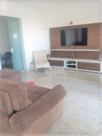 Apartamento à venda com 3 quartos, 156m² - Foto 7