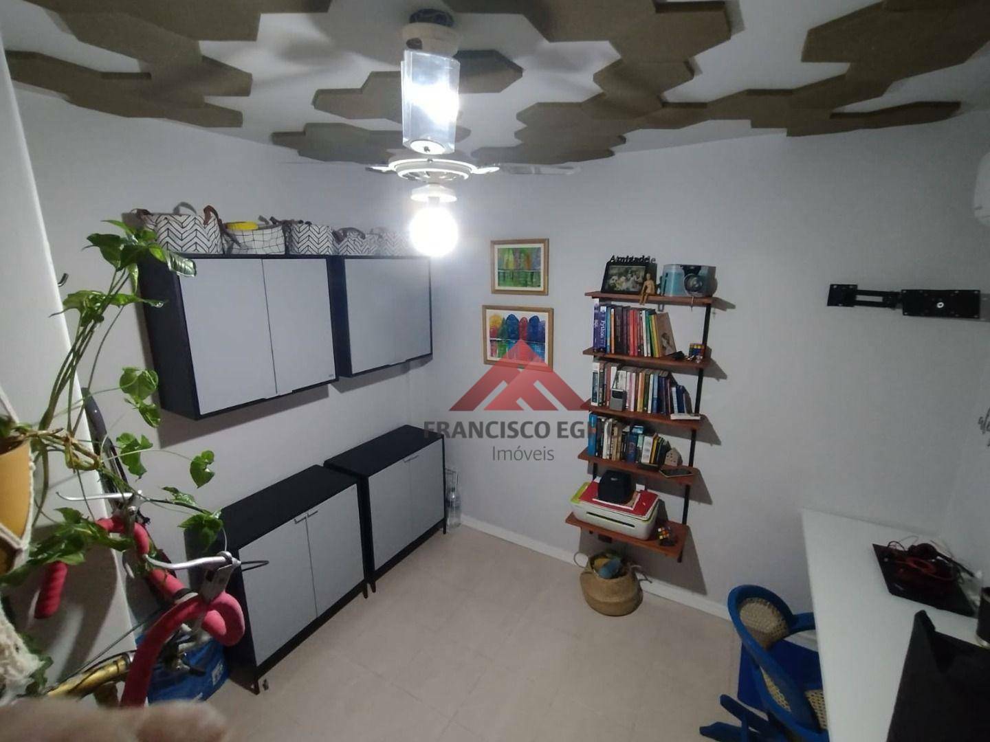 Apartamento à venda com 3 quartos, 60m² - Foto 11