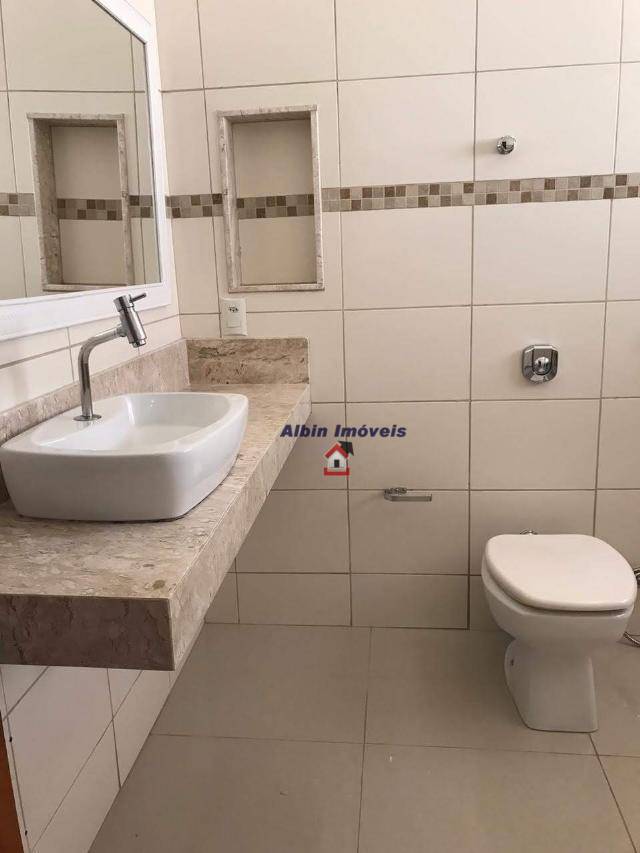 Casa à venda com 3 quartos, 142m² - Foto 13