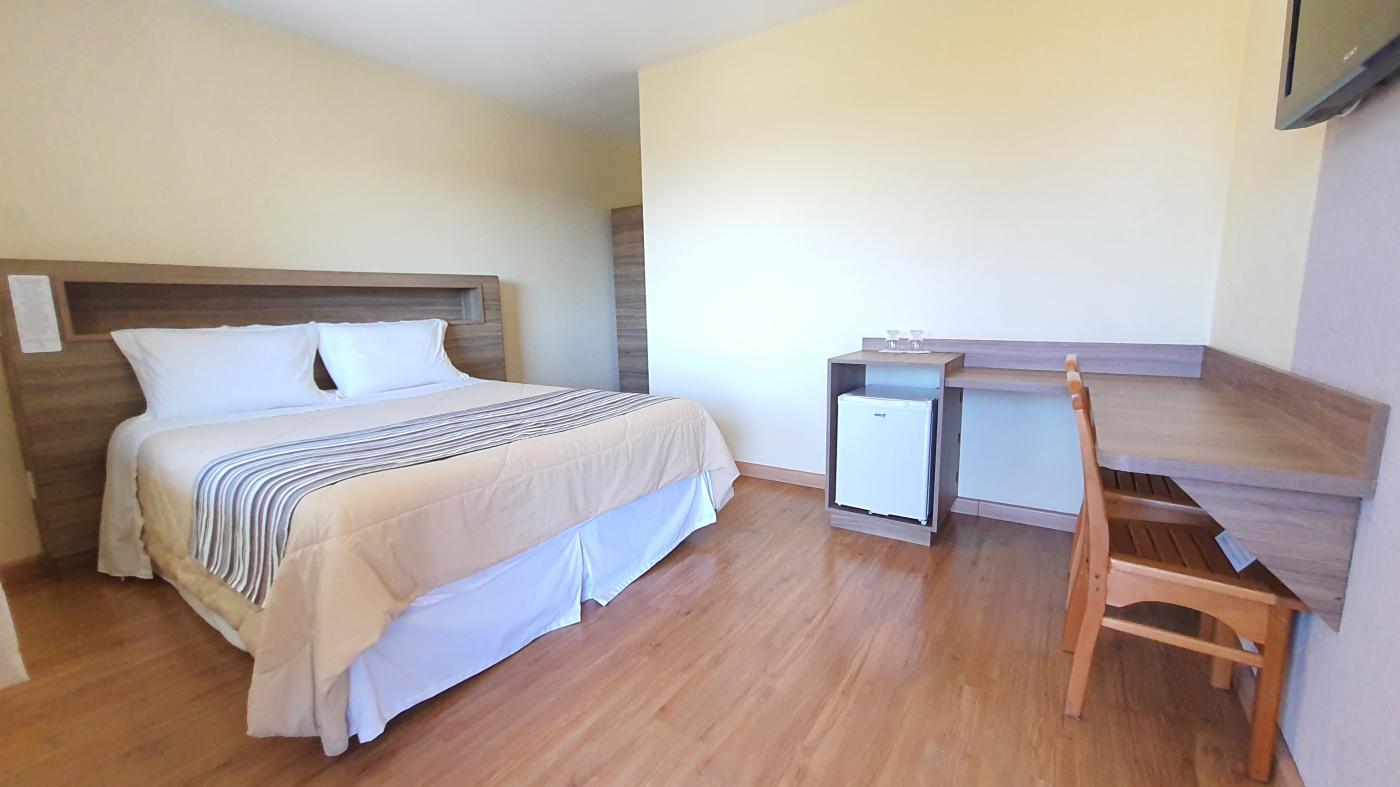 Prédio Inteiro à venda com 17 quartos, 1329m² - Foto 11