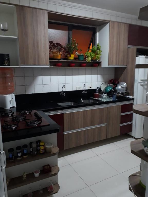 Apartamento à venda com 2 quartos, 64m² - Foto 17