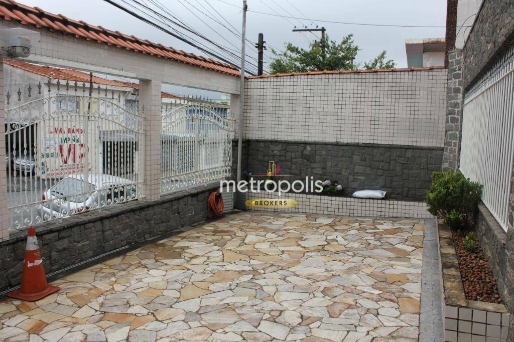 Sobrado à venda com 4 quartos, 250m² - Foto 35