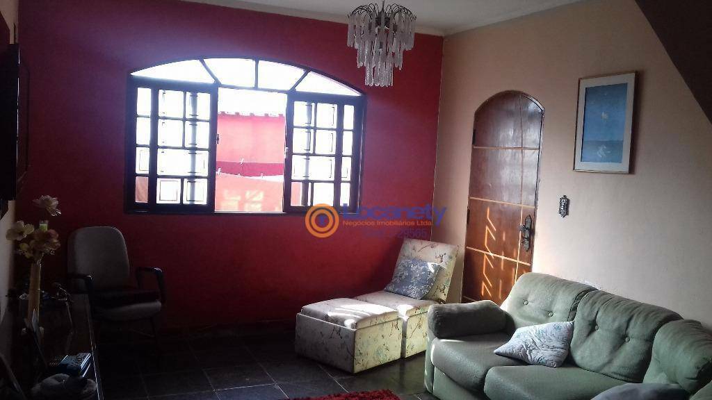 Sobrado, 3 quartos, 166 m² - Foto 2