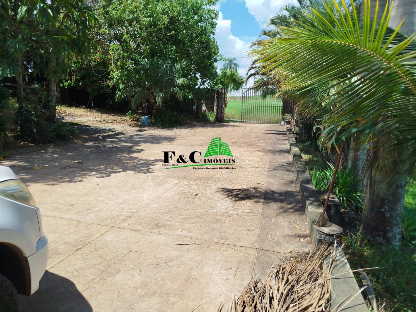 Chácara à venda com 4 quartos, 11200m² - Foto 12