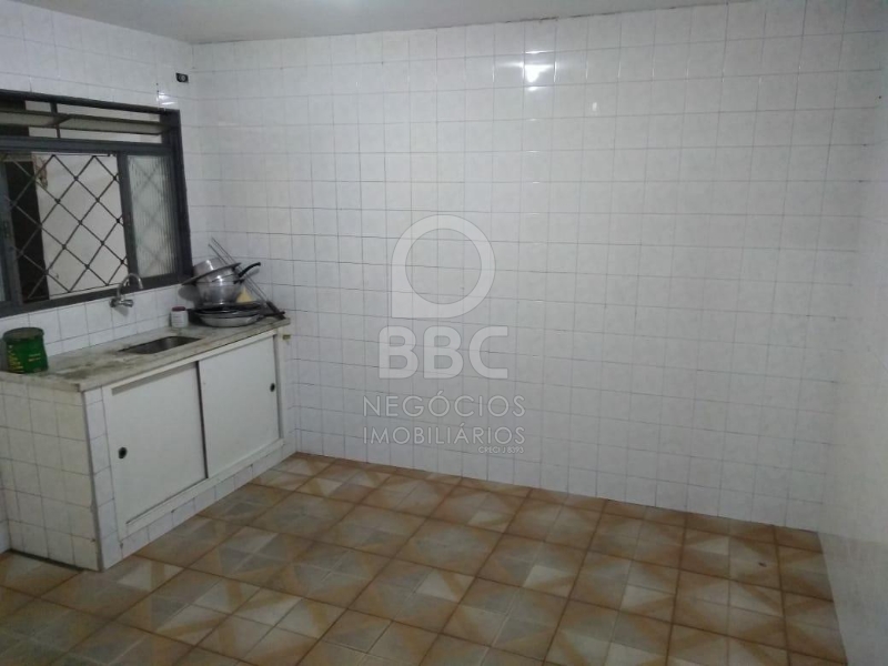 Casa à venda com 3 quartos, 180m² - Foto 18