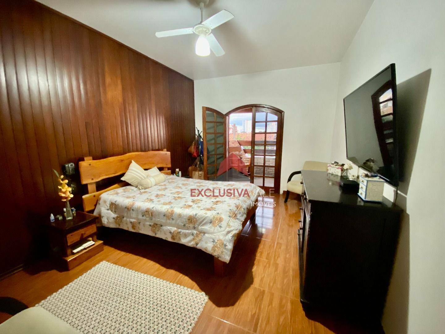 Casa à venda com 4 quartos, 326m² - Foto 20