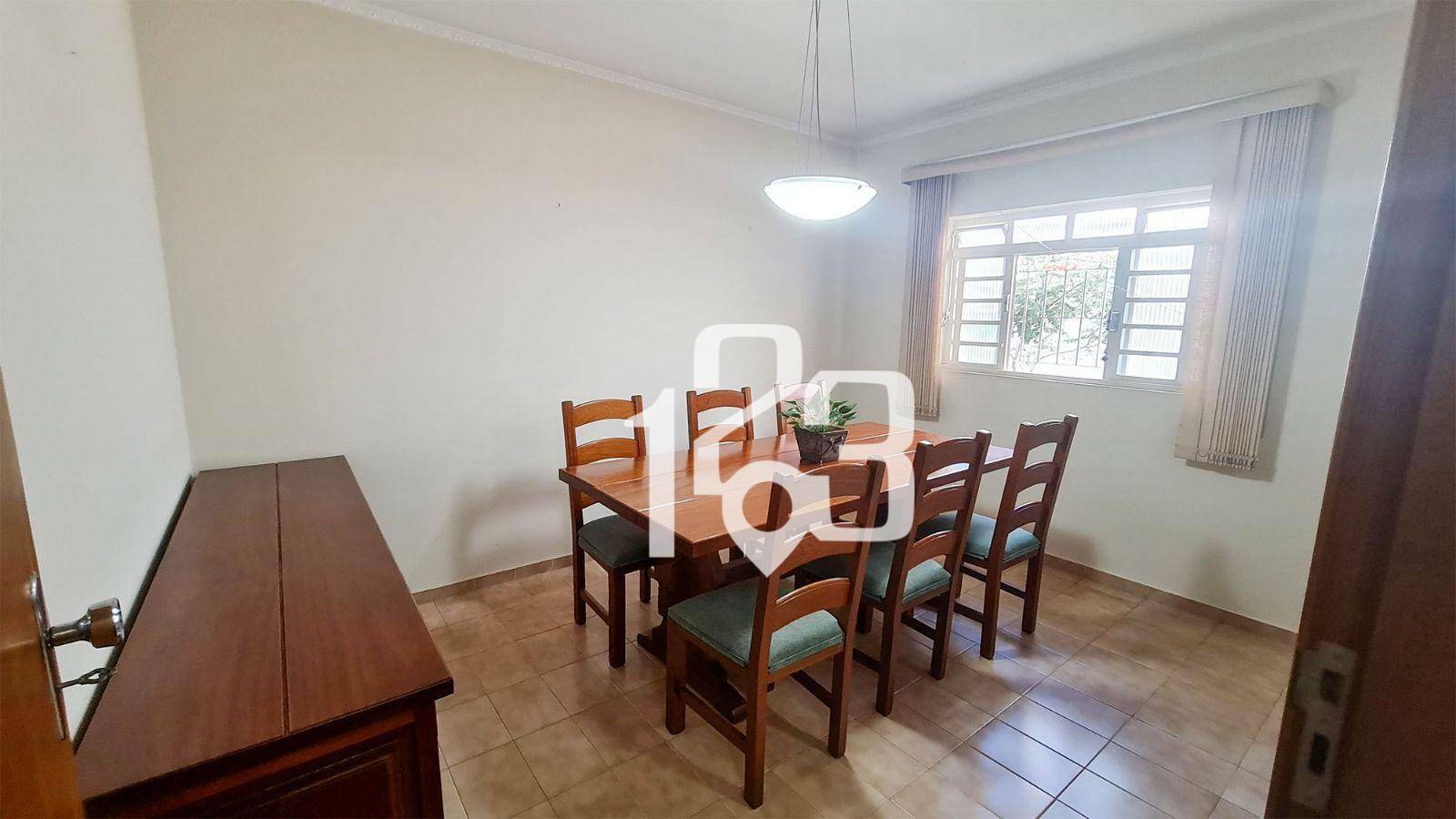 Casa à venda com 4 quartos, 251m² - Foto 25