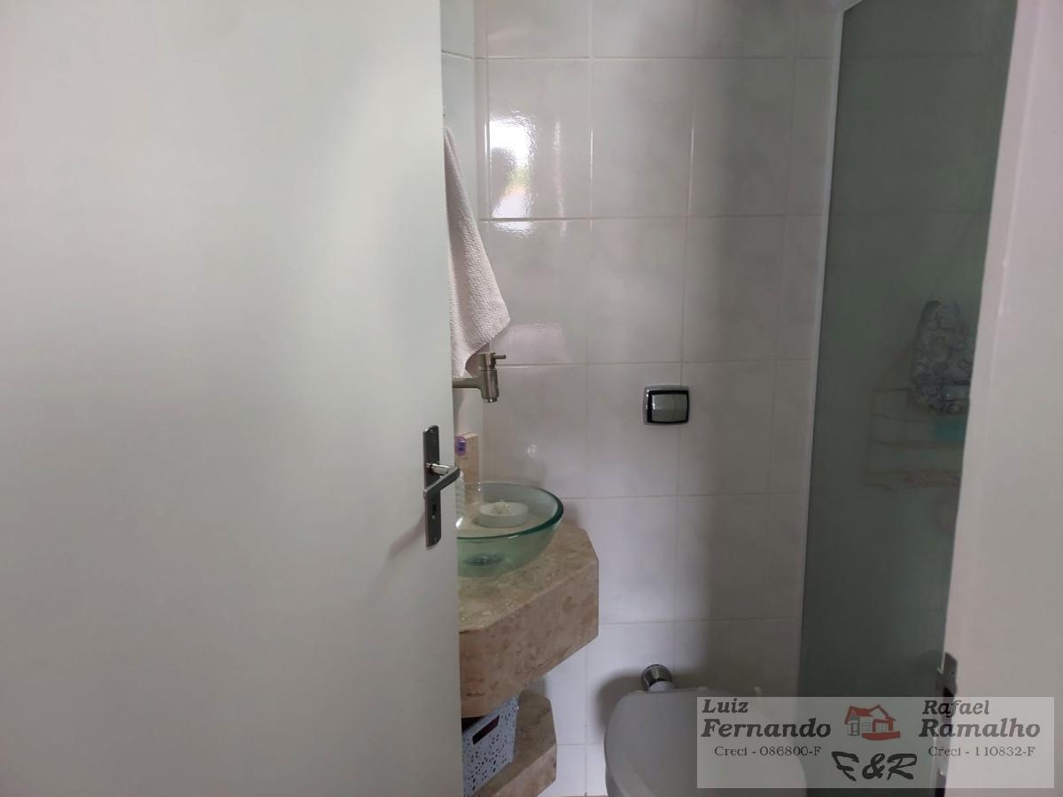 Casa à venda com 3 quartos, 300m² - Foto 14