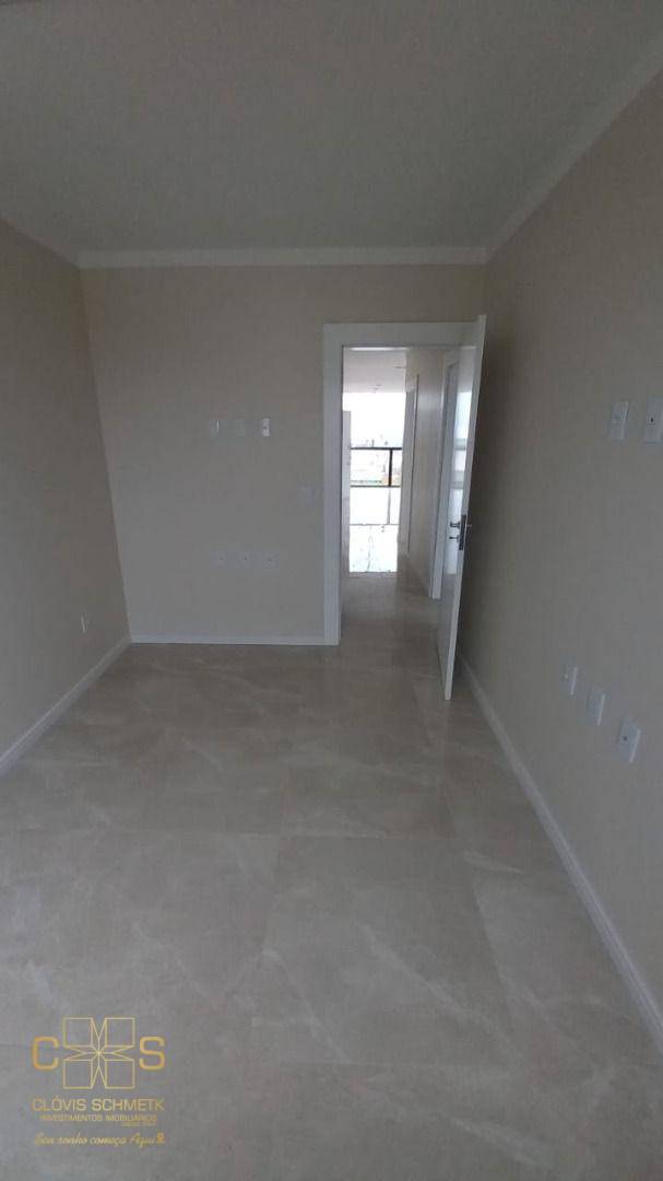 Apartamento à venda com 2 quartos, 82m² - Foto 5