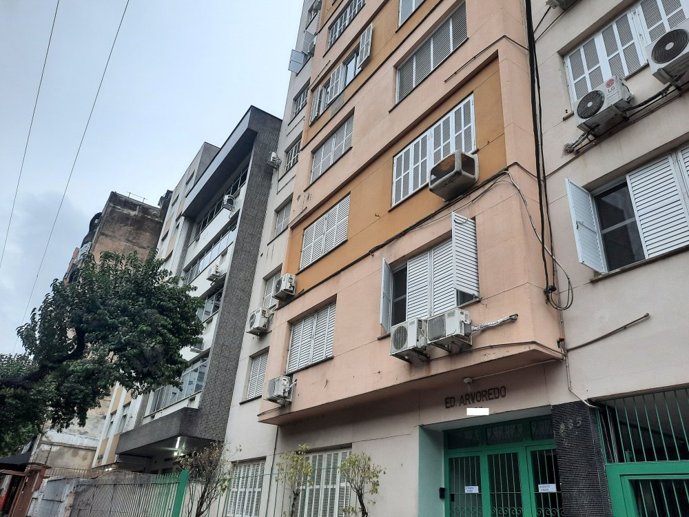 Apartamento à venda com 2 quartos, 63m² - Foto 4