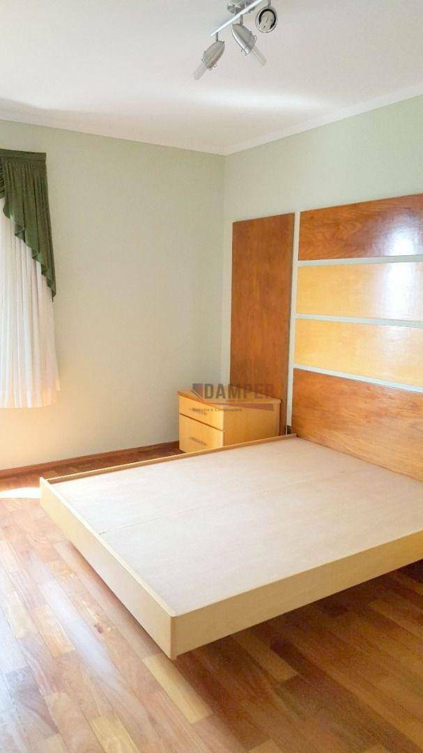 Apartamento para alugar com 3 quartos, 100m² - Foto 27