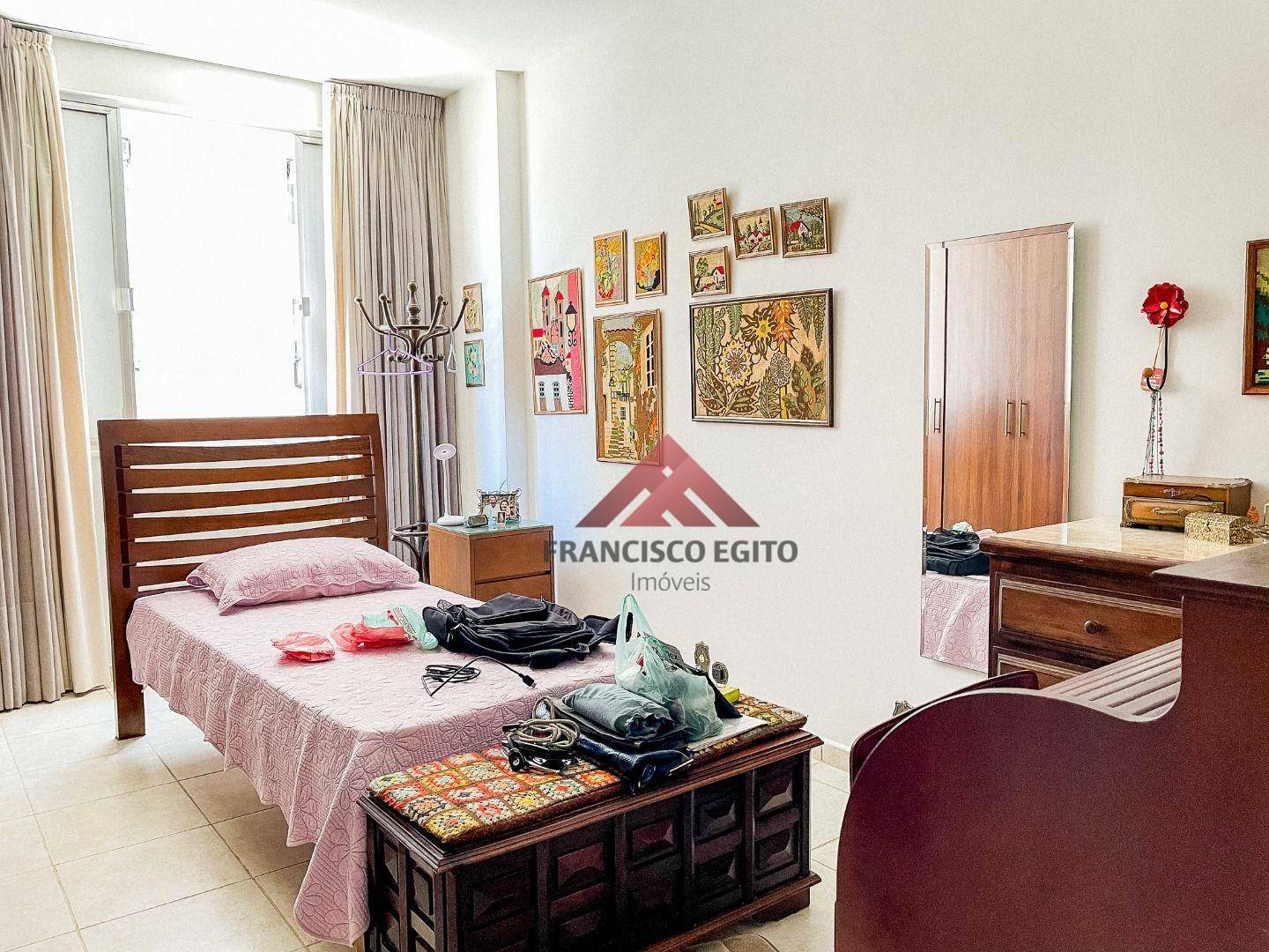 Apartamento à venda com 3 quartos, 207m² - Foto 5