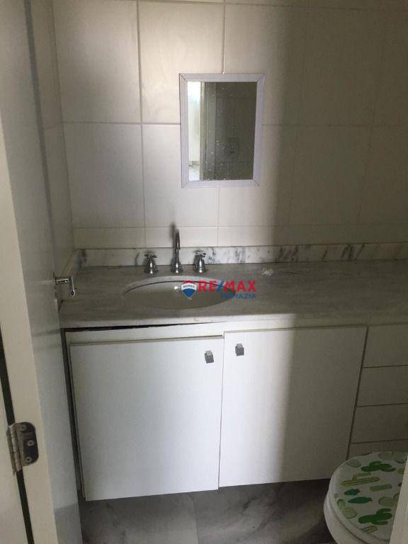 Apartamento à venda com 2 quartos, 75m² - Foto 10