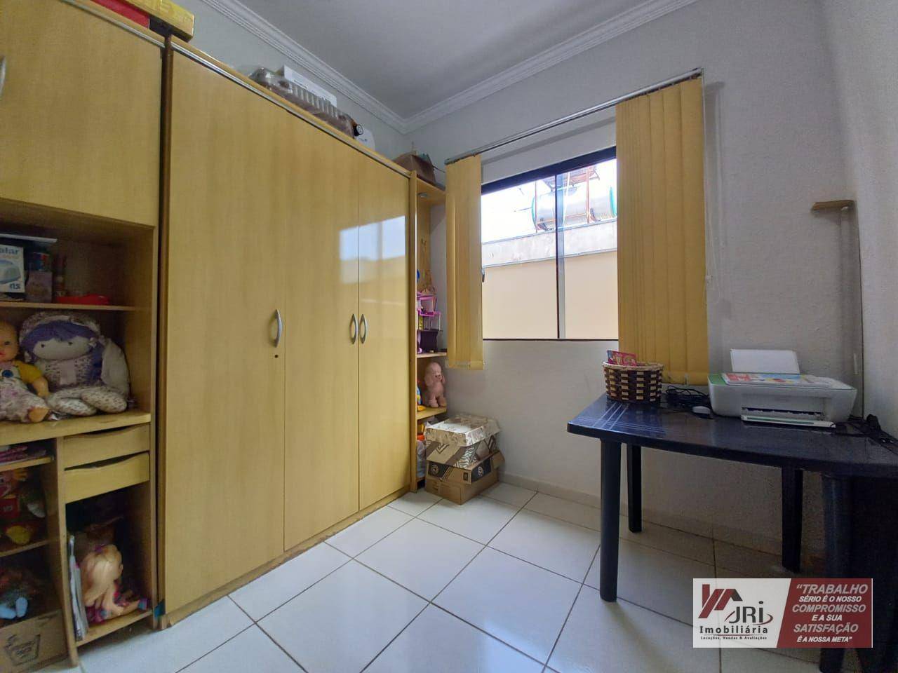 Casa à venda com 3 quartos, 250M2 - Foto 9