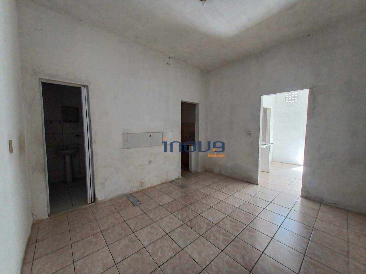 Casa à venda com 5 quartos, 230M2 - Foto 11