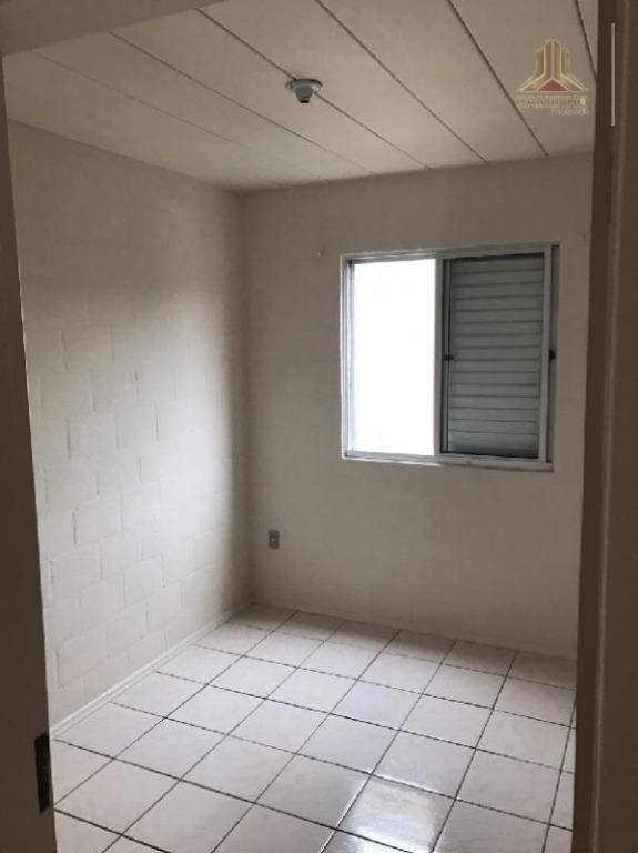 Apartamento à venda com 2 quartos, 44m² - Foto 16