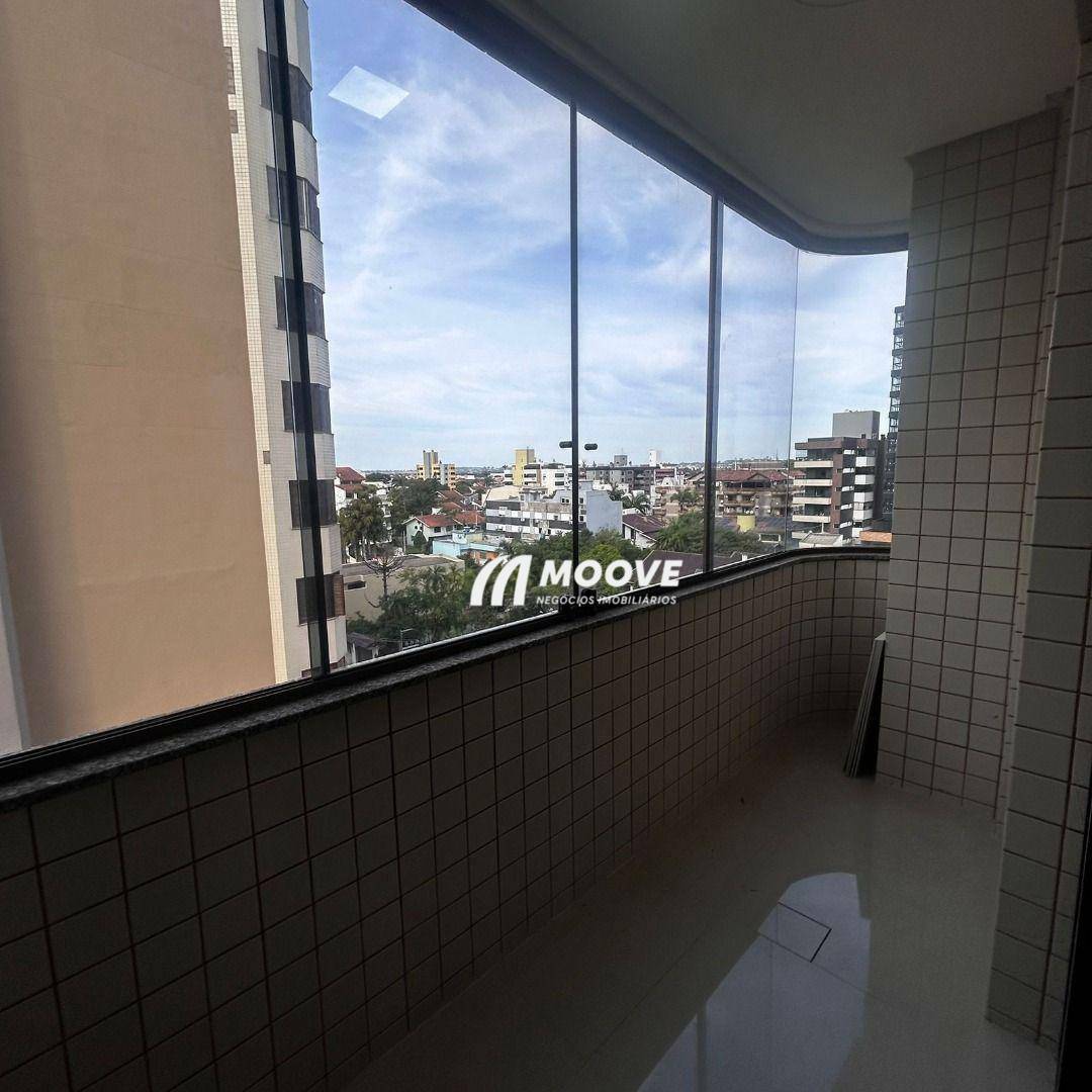Apartamento à venda com 2 quartos, 83m² - Foto 10