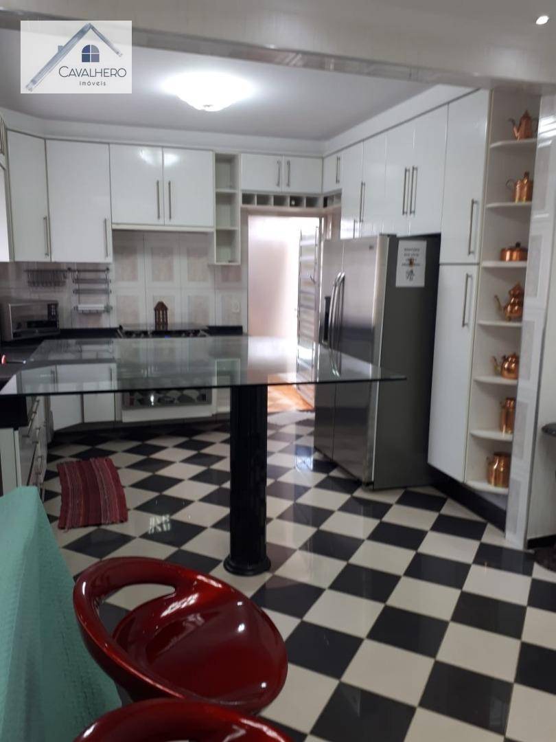 Sobrado à venda com 3 quartos, 300m² - Foto 7