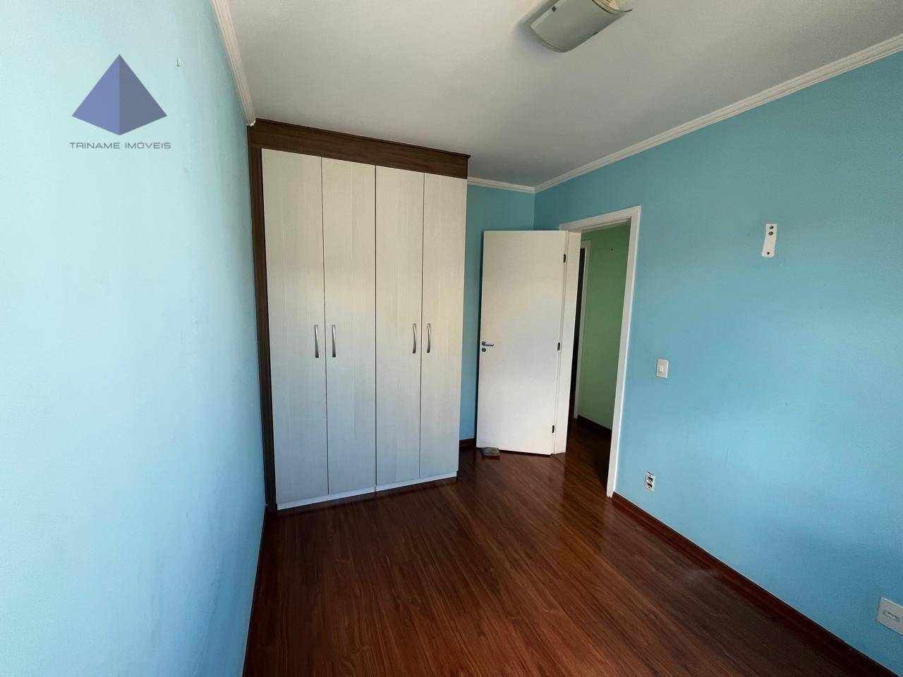 Apartamento à venda com 3 quartos, 76m² - Foto 18