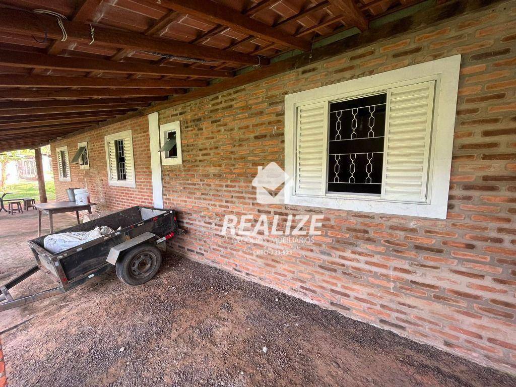 Chácara à venda com 3 quartos, 200m² - Foto 12