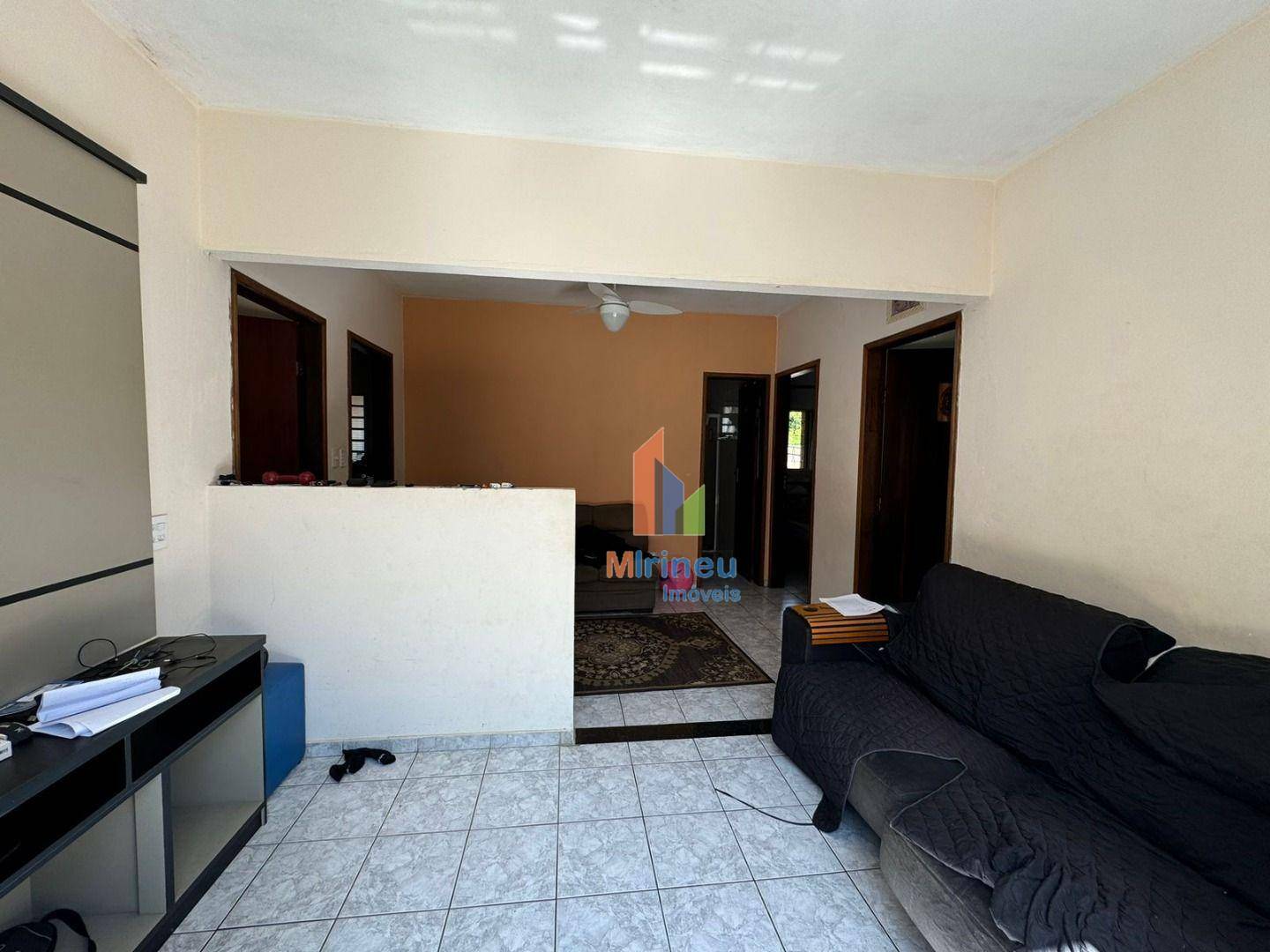 Casa à venda com 3 quartos, 150m² - Foto 4