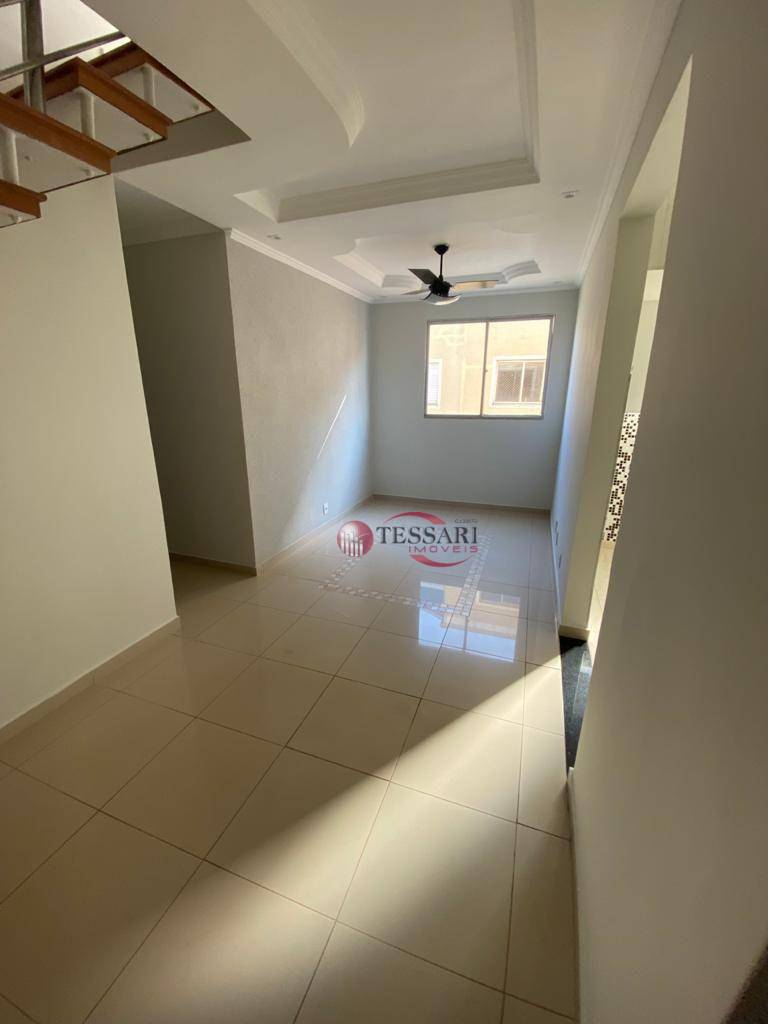 Apartamento à venda com 3 quartos, 150m² - Foto 1