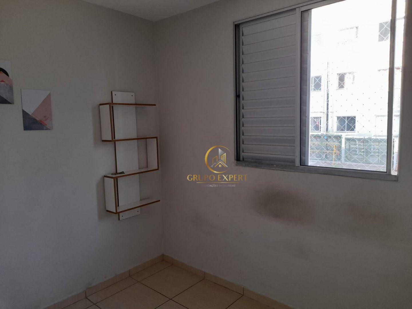 Apartamento à venda com 2 quartos, 50m² - Foto 2