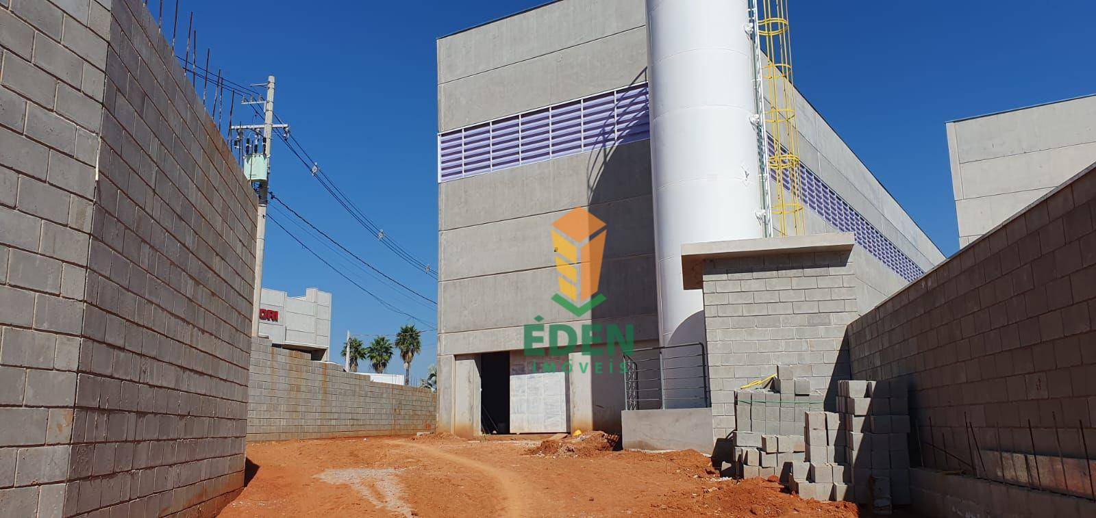 Depósito-Galpão-Armazém para alugar, 1965m² - Foto 8