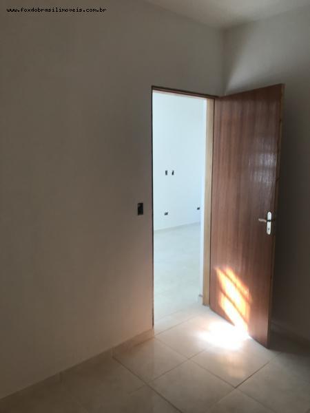 Casa à venda com 2 quartos, 45m² - Foto 6