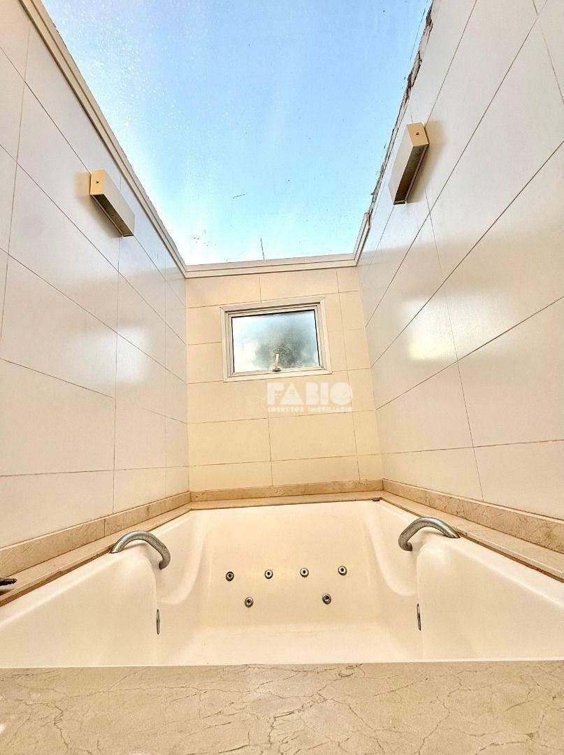 Sobrado, 4 quartos, 350 m² - Foto 22