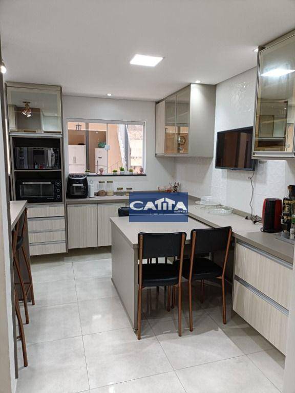 Sobrado à venda com 3 quartos, 197m² - Foto 6