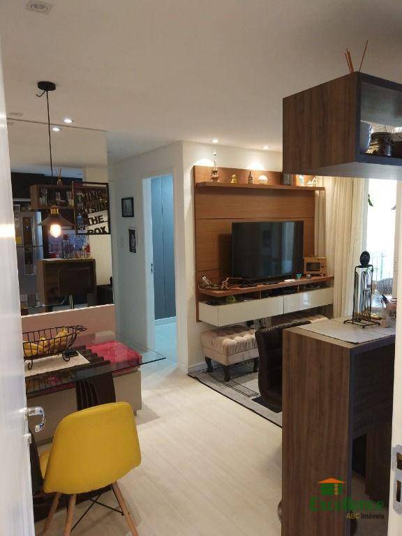 Apartamento à venda com 2 quartos, 47m² - Foto 1