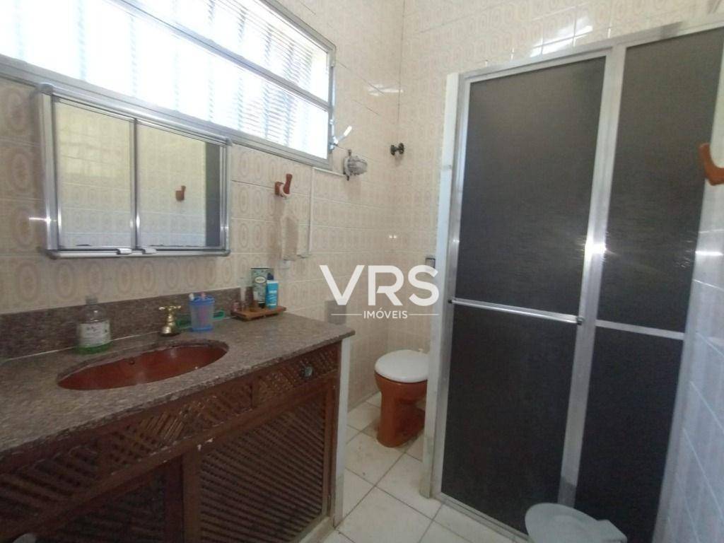 Casa à venda com 7 quartos, 581m² - Foto 33