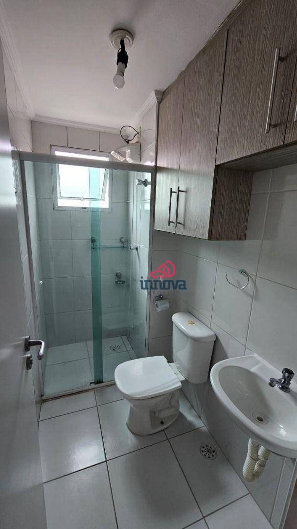 Apartamento para alugar com 2 quartos, 48m² - Foto 13