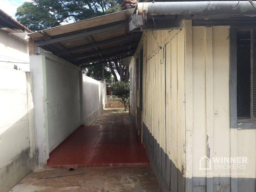 Casa para alugar com 2 quartos, 500M2 - Foto 2