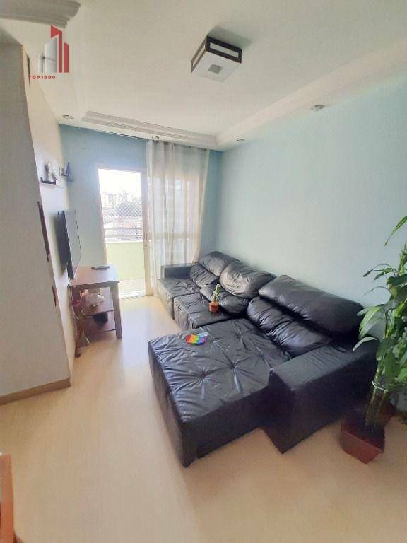 Apartamento à venda com 3 quartos, 68m² - Foto 2