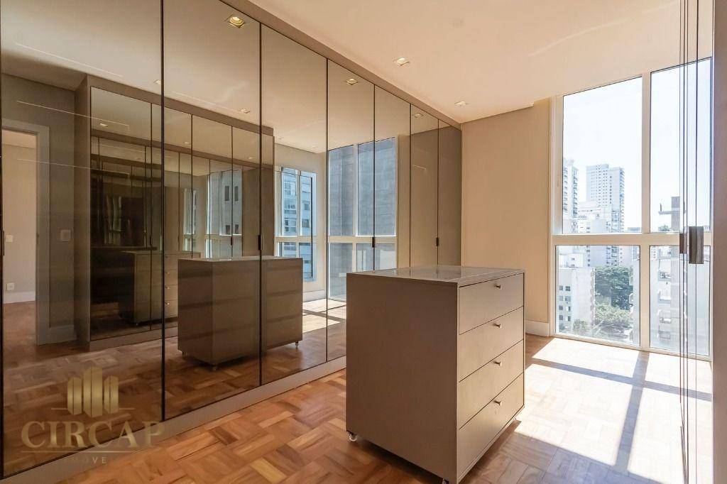 Apartamento à venda com 3 quartos, 248m² - Foto 36