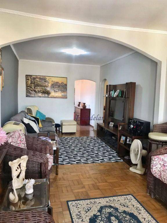 Sobrado à venda com 3 quartos, 210m² - Foto 2