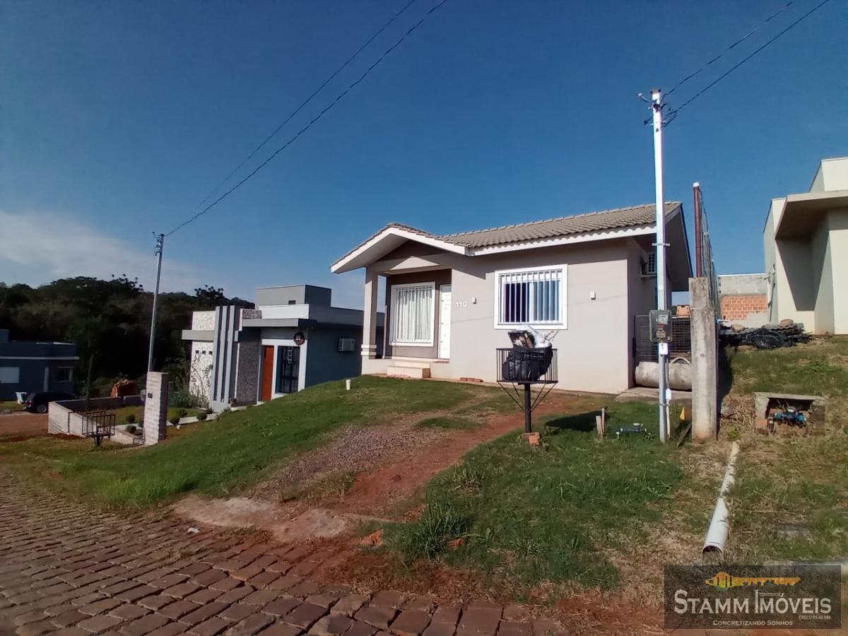 Casa à venda com 2 quartos, 200m² - Foto 2